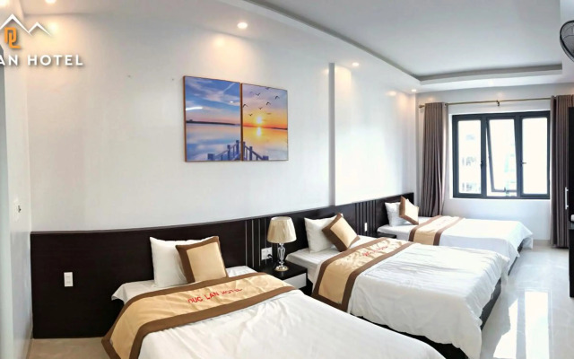 Đức Lan Hotel
