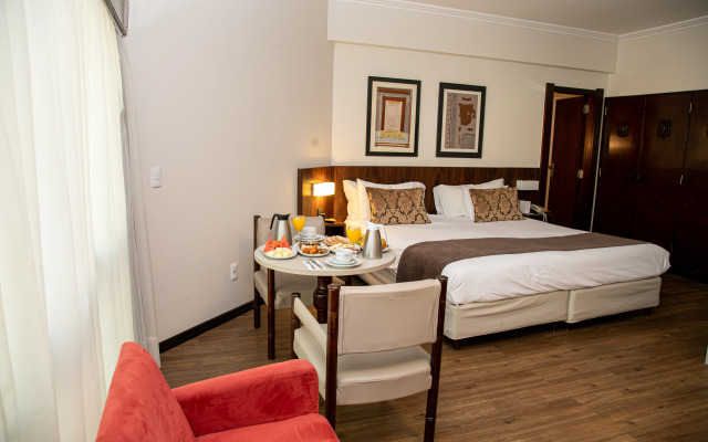 Plaza Blumenau Hotel
