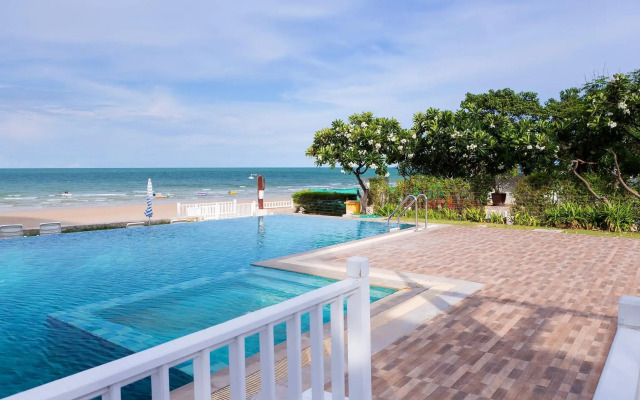 Baan Poolom Beachfront Condominium
