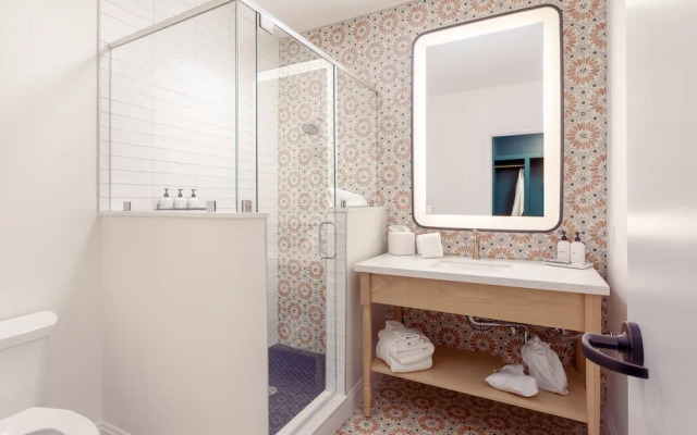 Lily Hall- A Boutique Hotel