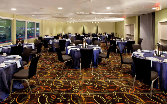 17 West Hotel, Ascend Hotel Collection
