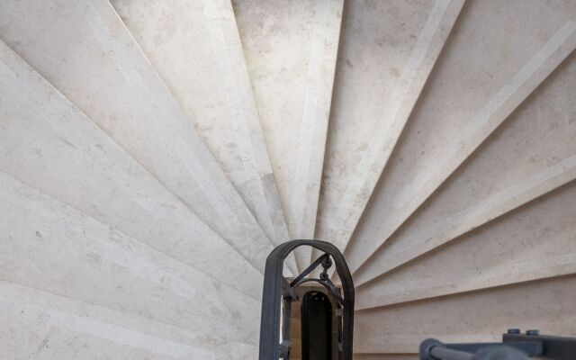 Holt Old Town One Bedroom Apartments