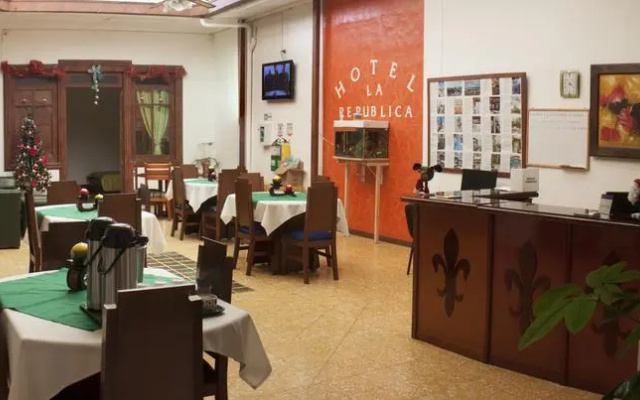 Hotel La Republica
