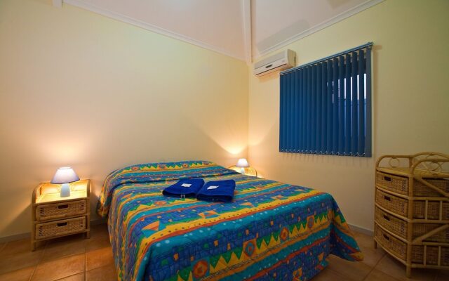 Osprey Holiday Village Unit 102