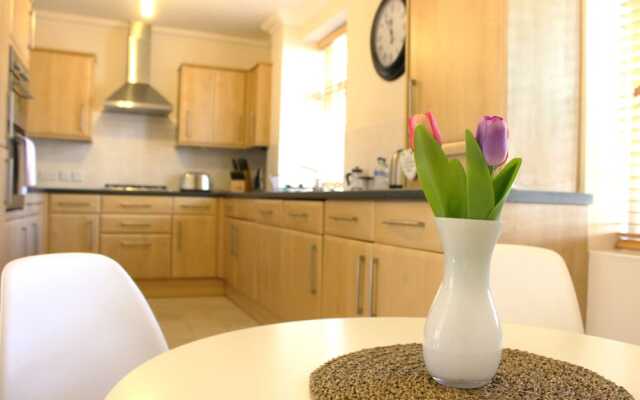iStay - Bradlaugh House