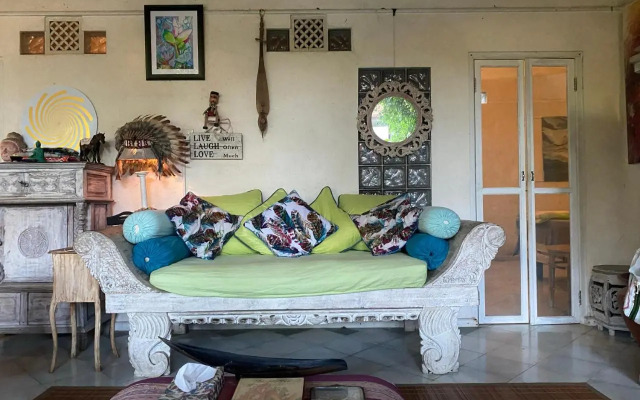 Shady Grove Healing Centre and Homestay