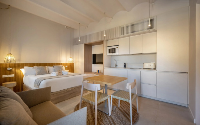 Talaia Plaza Ecoresort