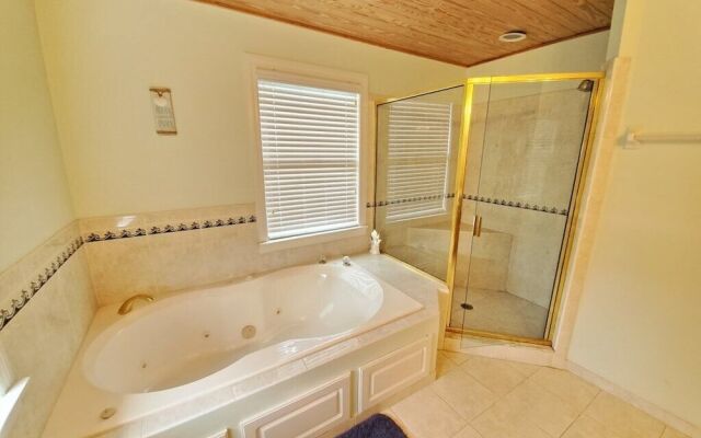 The Summer House - Upper