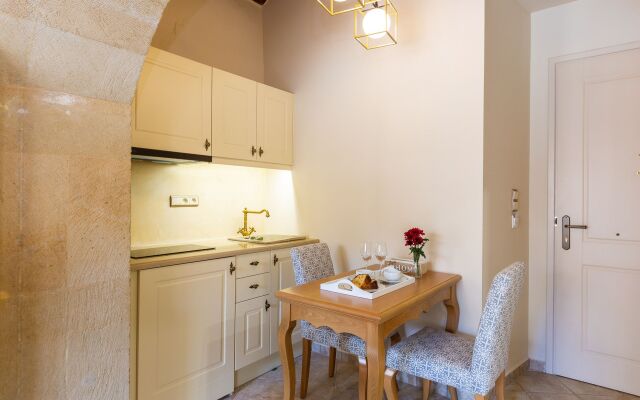 Phaedra Suites