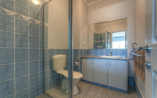 Ningaloo Breeze Villa 4