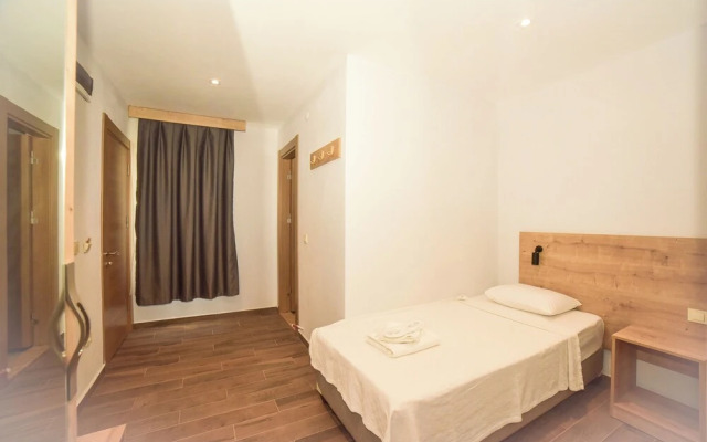 Porta Trakis Hotel