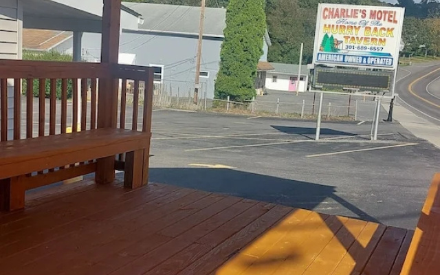 Charlie's Motel