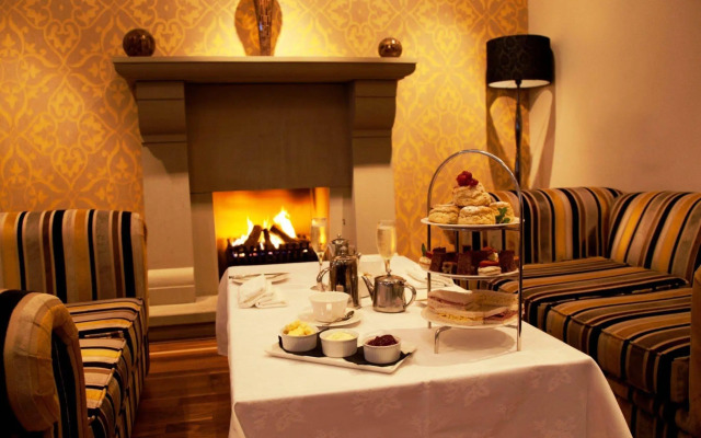 The Popinjay Hotel and Spa