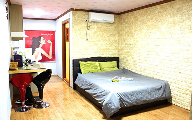 Hoengseong Lovehouse Pension