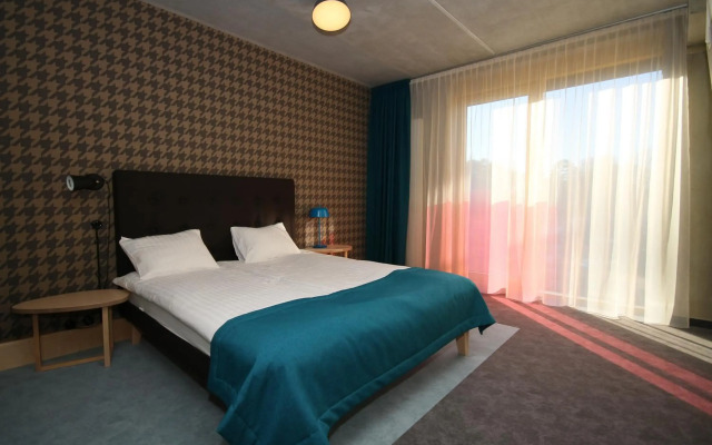 KURSHI Hotel & SPA