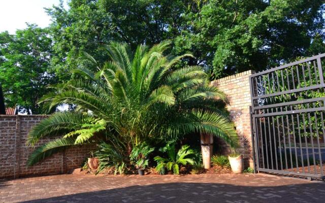 Thatch Haven Guesthouse