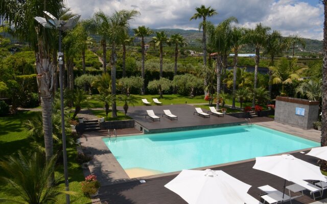 Villa Carlino House