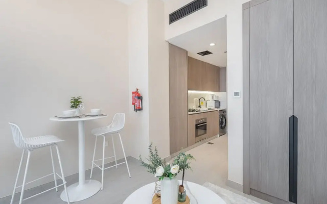 Heart Captivating Studio in Laya Heights