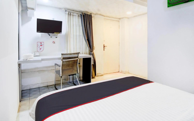 Hotel O Jalan Jenderal Sudirman Near Imam Bonjol Square