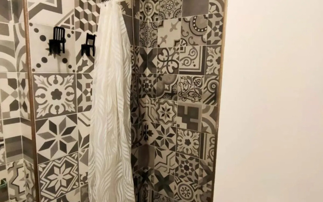 Pequeño Alojamiento con Mini Piscina - NO climatizada