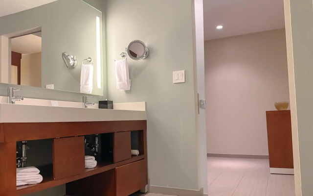 Hyatt Place San José/Pinares