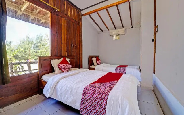 Oyo 91201 Larasati Homestay Pantai Klayar