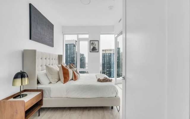 ModernHaus Autograph Collection