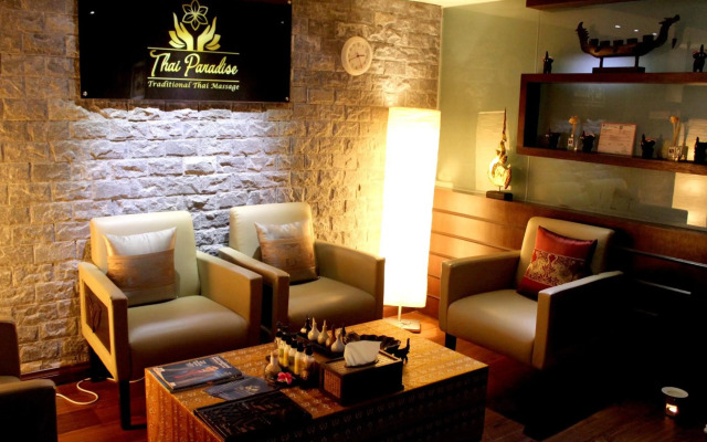 Pacific Regency Hotel Suites