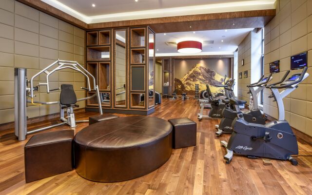 Hotel Crowne Plaza Borjomi by IHG