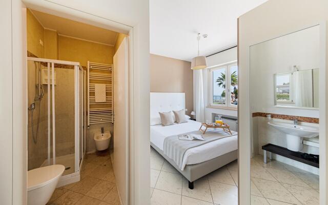 Residenza Miralago With Pool - Ground Floor One-bedroom