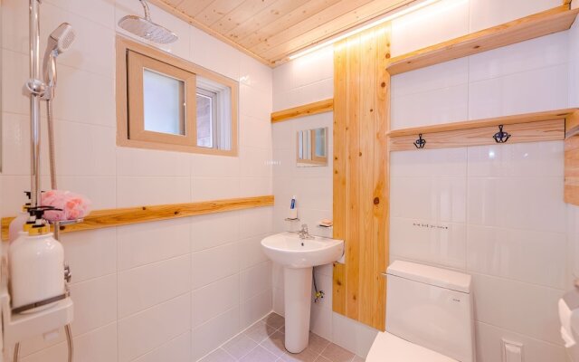 Namhae Macaron Pension