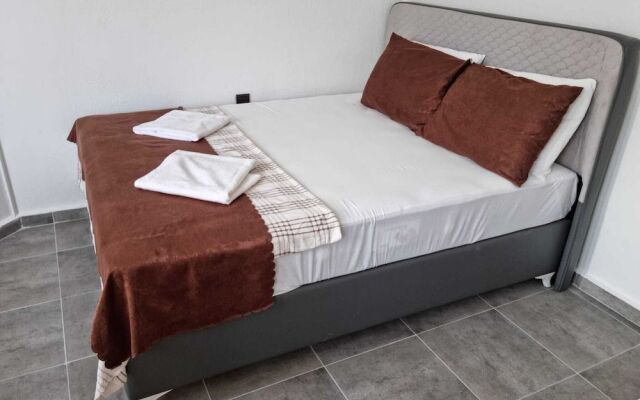 Finike Sever Otel