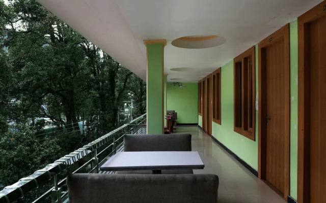 Hotel Moon