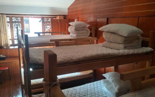 Lijiang Peach Hostel