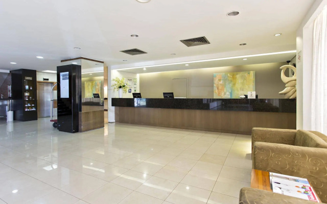 Stream Palace Hotel