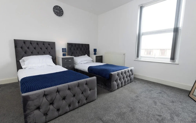 Cozy Nottingham Retreat Entire Home With 4 Bedroom