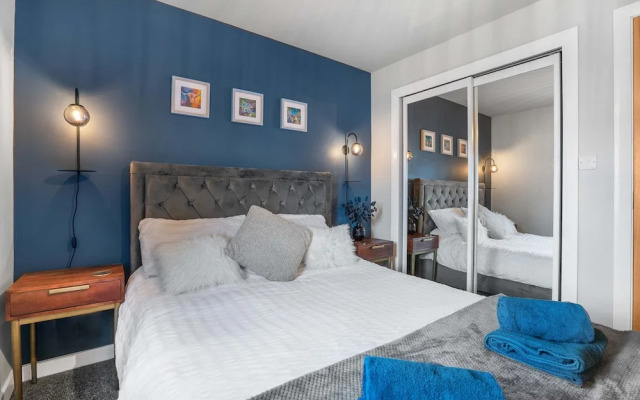 Central-1bed Flat in Aberdeen Area