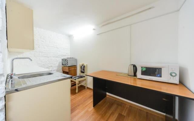 Basseynaya Apart Hotel