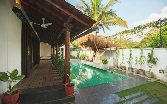 Salt by Hireavilla - 4BR w Heated Pool in Siolim