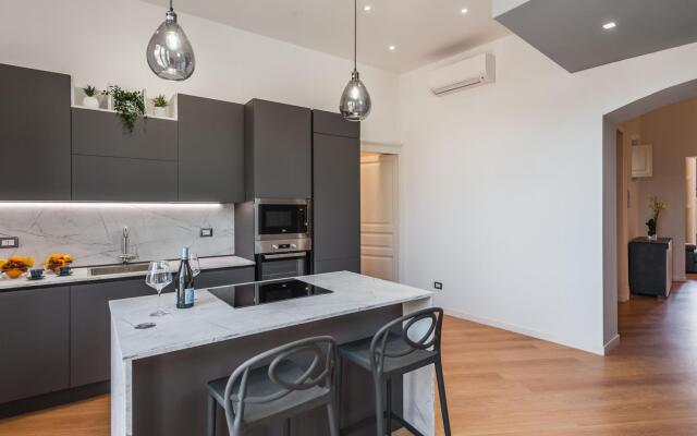 Etnea Modern Apartment