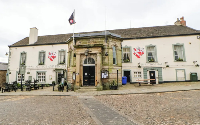 The Chase - 30 Ayr Avenue