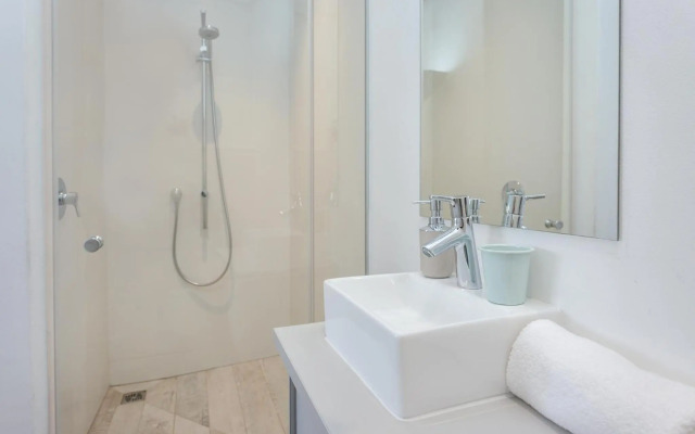 17 Marine, 2 Bedroom Family Apartment 102