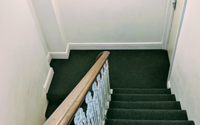 Holland Park Lifestyle Studios