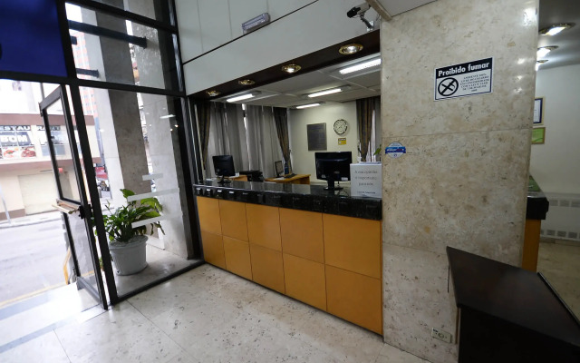 Caravelle Palace Hotel