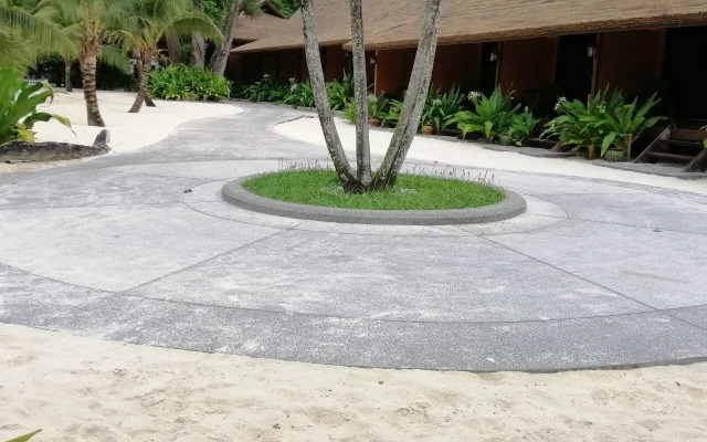 Victoria Cliff Nyaung Oo Phee Island