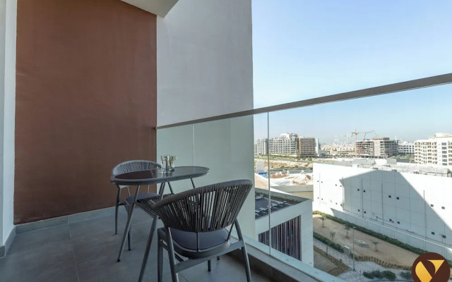 Vogue Jewelz Resident near MiracleGarden