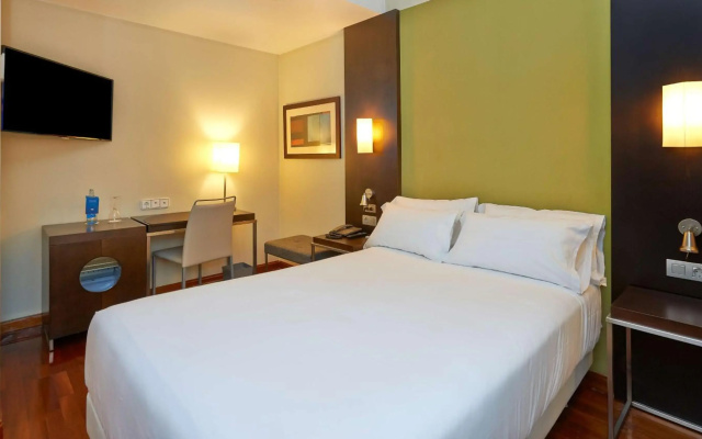 iStay by NH Zaragoza Sport Hotel