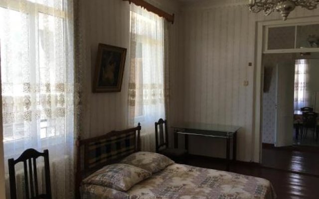 Guesthouse On Agmashenebeli 328