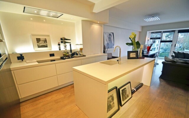 Lotus House Luxury Rental