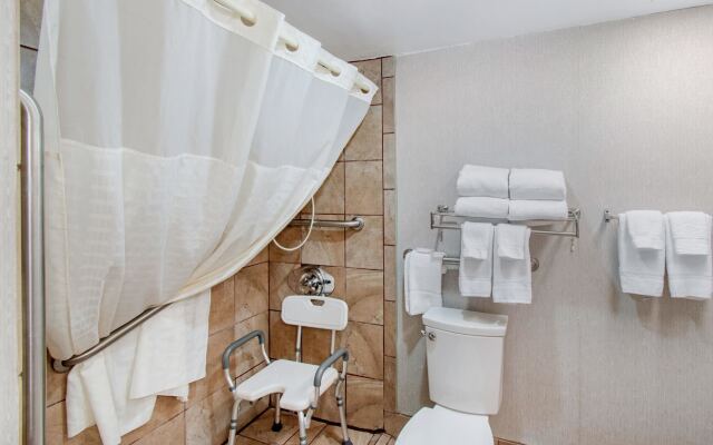 Clarion Hotel Denver Central